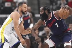 开云官网-NBA季后赛火箭队首轮淘汰出局梦碎