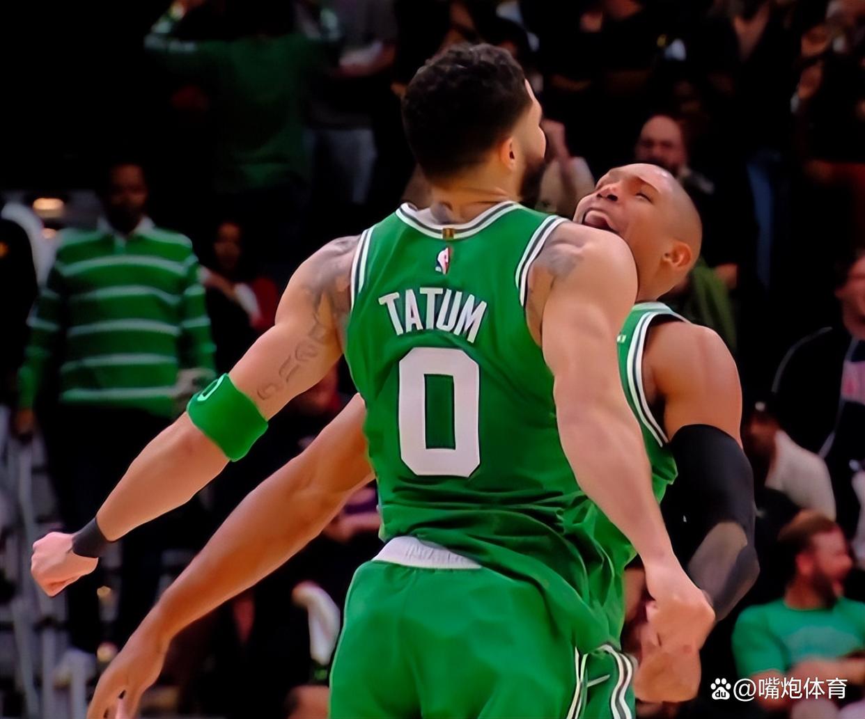 马刺逆转青岛队，塔图姆关键制胜