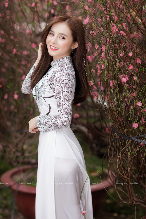 新星撕裂夜空，切特连斩11分击沉独行侠，东契奇三双成空响