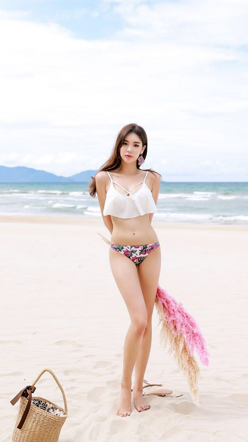 弗拉霍维奇绝杀定乾坤，曼联力克罗马展露冠军相