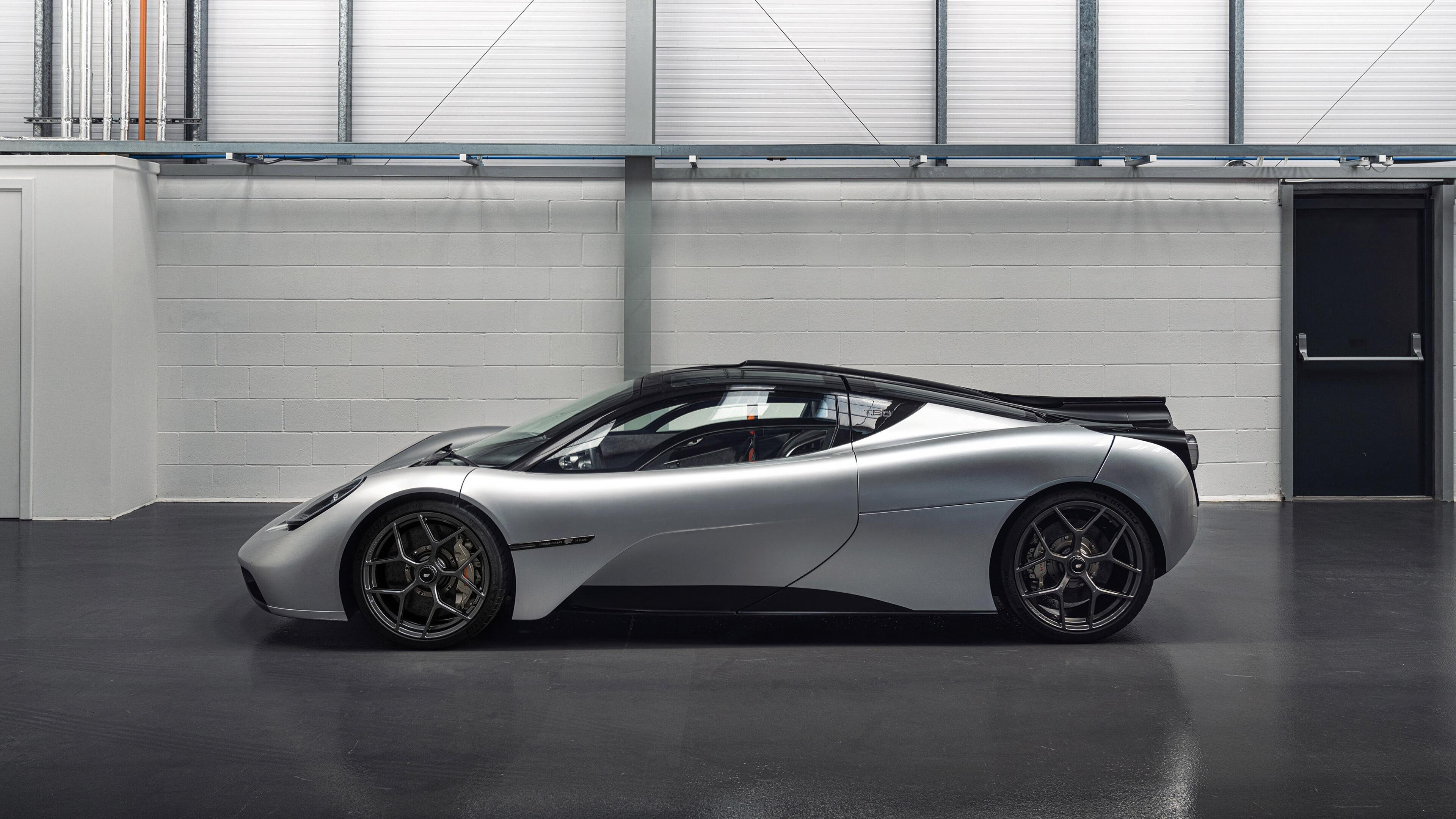 跨越山海，从毕尔巴鄂的钢铁洪流到伊萨克的闪耀之夜