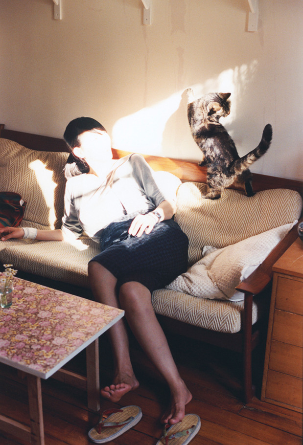 锁喉之战，霍勒迪在压力熔炉中完成爆发，爵士力克黄蜂