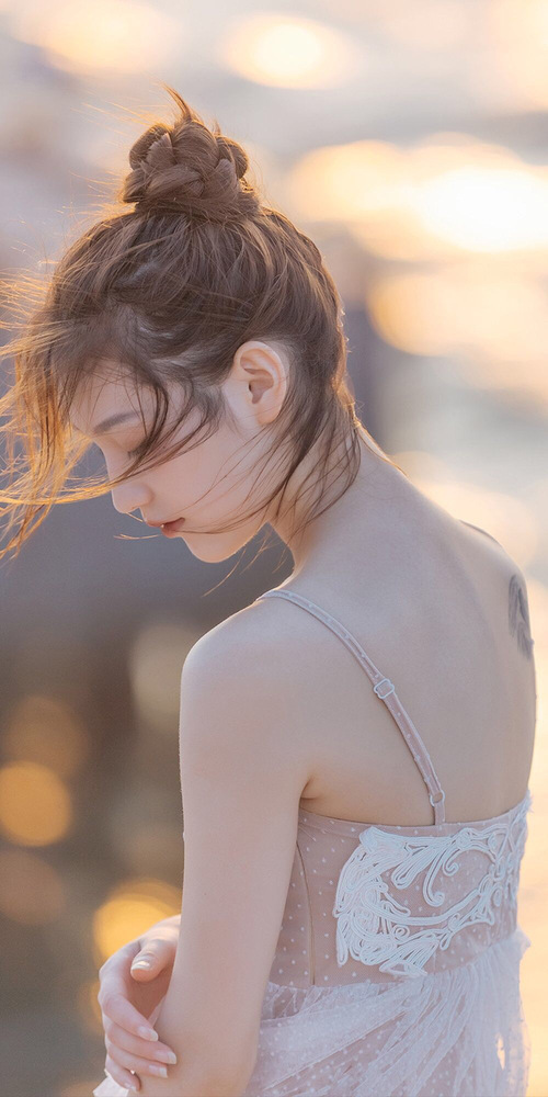 篮球跨界启示录，当新疆队踏平森林狼，莫兰特接管F1赛道